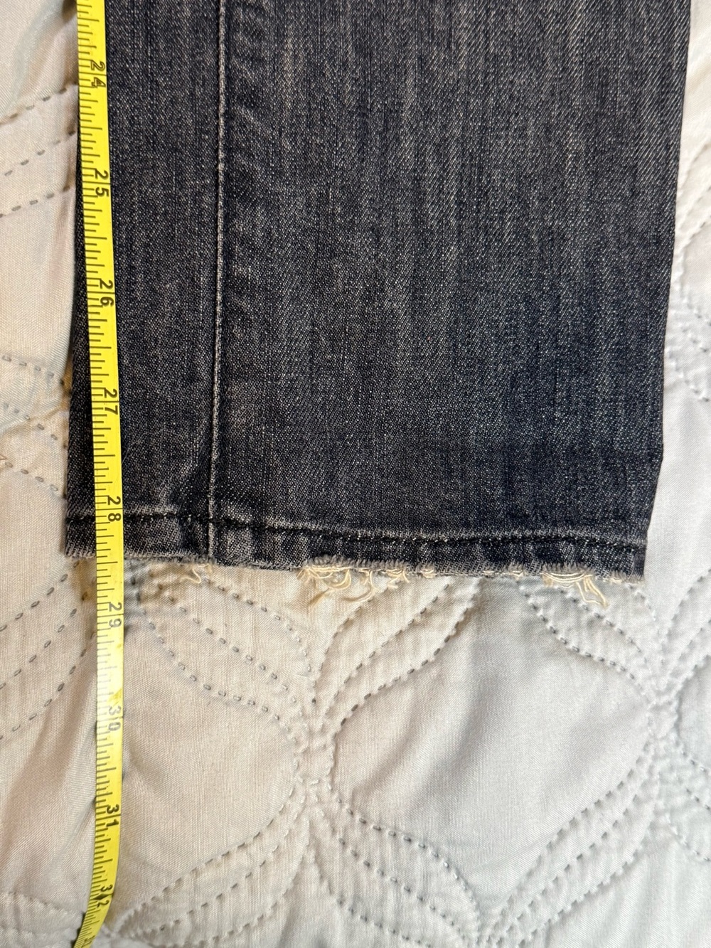 7 For All Mankind Josefina Distressed Jeans Women’s 24 Dark Wash - Picture 7 of 11